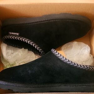 Bearpaw Tabitha Slip-on Black size 9